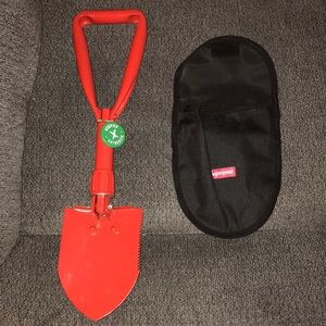 supreme sog shovel